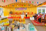 พิธีรดน้ำขอพรผู้สูงอายุ