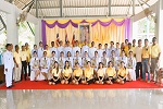 พิธีพระราชทานพระบรมฉายาลักษณ์ พระบาทสมเด็จพระเจ้าอยู่หัว ที่
